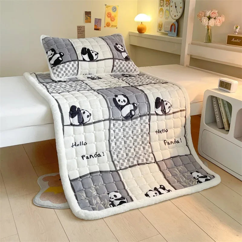 Winter Soft Thick Flannel Mattress Toppers Dormitory Single Double Bedspread Warm Bed Sheets Mattress Cover Fold Tatami Thin Mat