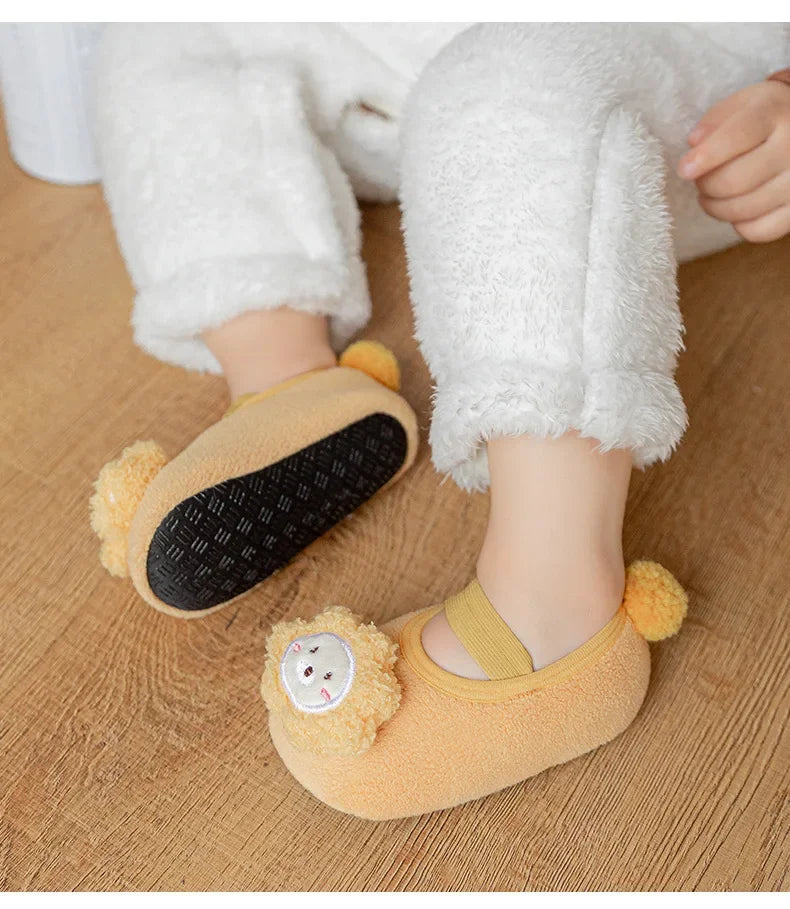 Lovely Infant Slippers Toddler Kids Boy Girl Knit Crib Shoes Warm Cute Cartoon Anti-slip Prewalker Newborn Slippers Baby Shoes