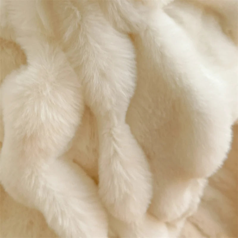 Luxury Faux Rabbit Fur Velvet Fleece Plush Soft Warm Bedding Set Super Comfortable Duvet Cover Set Blanket Bed Sheet Pillowcases.