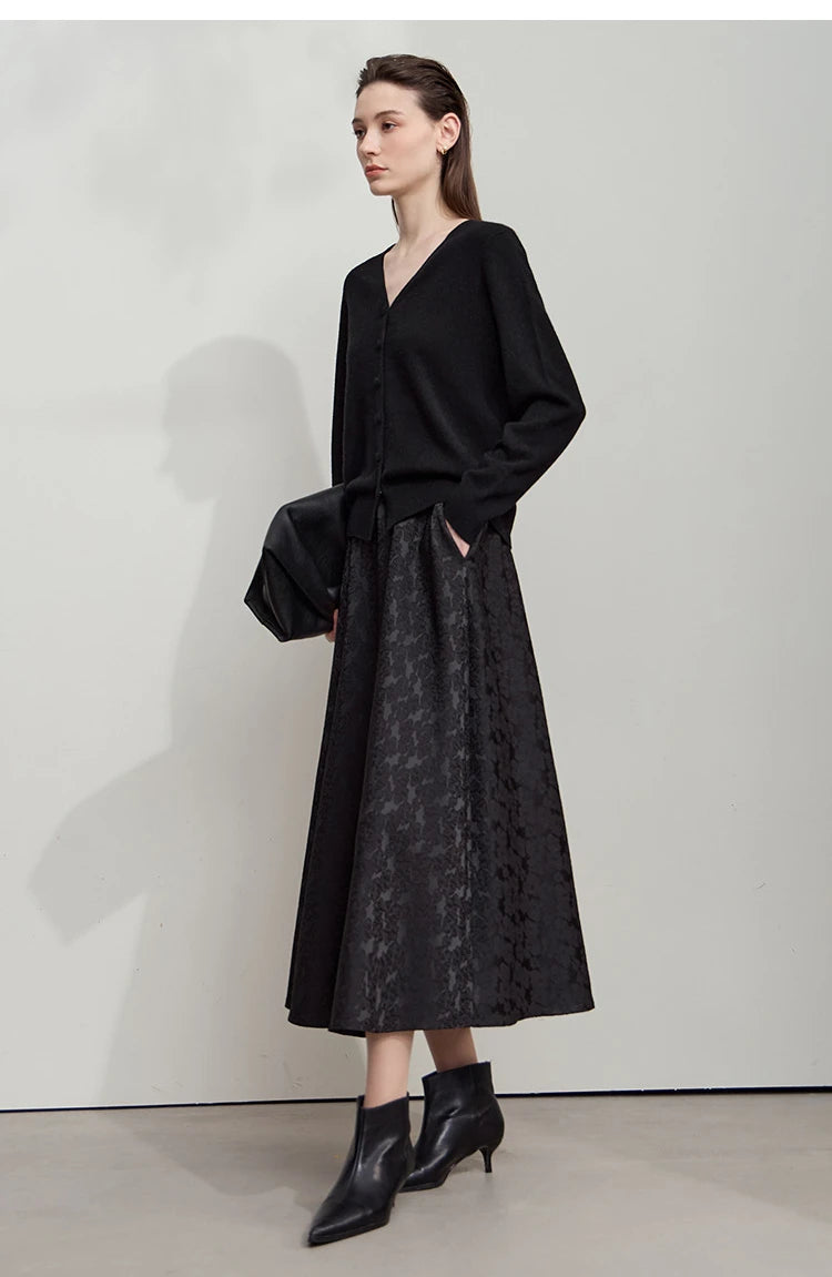 AMII 2025 Arrival Autumn Black A-line Women Skirt  Luxury Style Simple Elegant Elastic Waistband Offcial Lady Blouse 12523037.