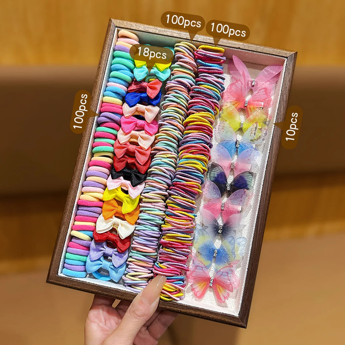 328 colorful random sweet and fashionable rubber band hair clip combinations.