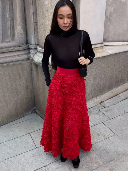 Light Luxury Evening Skirt Autumn Winter Women's Slim Fit Loose Warm Embroidered Petal Side Split Design Temperament Skirt New