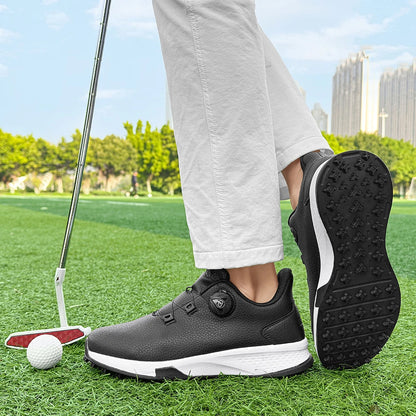 2025 New Men's and Women's Golf Shoes Outdoor Professional Training Golf Nailless Anti Slip Leisure Walking Shoes.