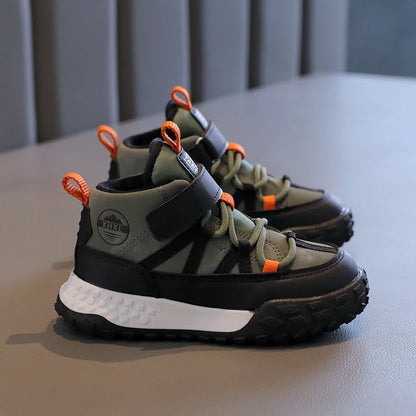 Childrens Sneakers 2025 Autumn Winter Boys Sport Shoes Girls Plush Warm Cotton Casual Shoes Studnet High Top Outdoor Ankle Boots.