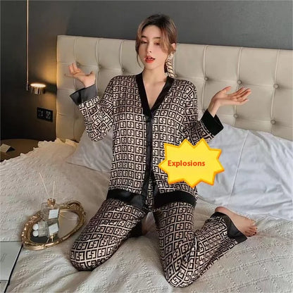 Frühling Neue Damen Eis Seide Pyjamas Homewear Set von Langarm Pyjamas Frauen Eis Seide Net Rot und Kragen Pyjamas homewear.