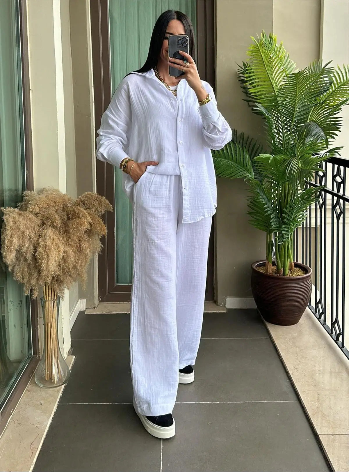 Casual Loose Shirt And Pants Two Piece Sets Women Fashion Solid Long Sleeve Shirts Outfits Autumn Winter Wide Leg Pants Sets.