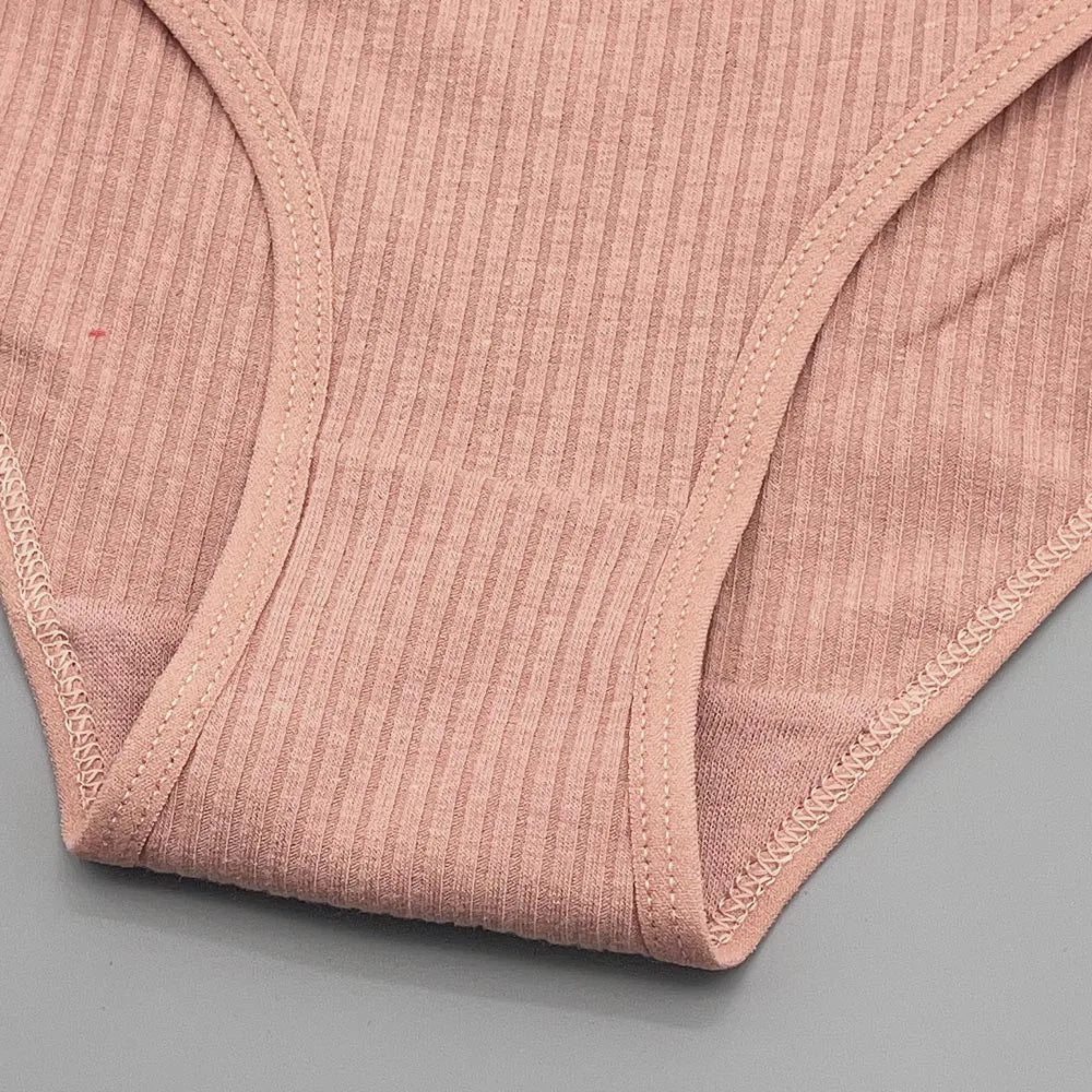 Moonflame 5 Pcs Seamless Cotton Briefs Sport Comfortable Solid Color Women's Panties.