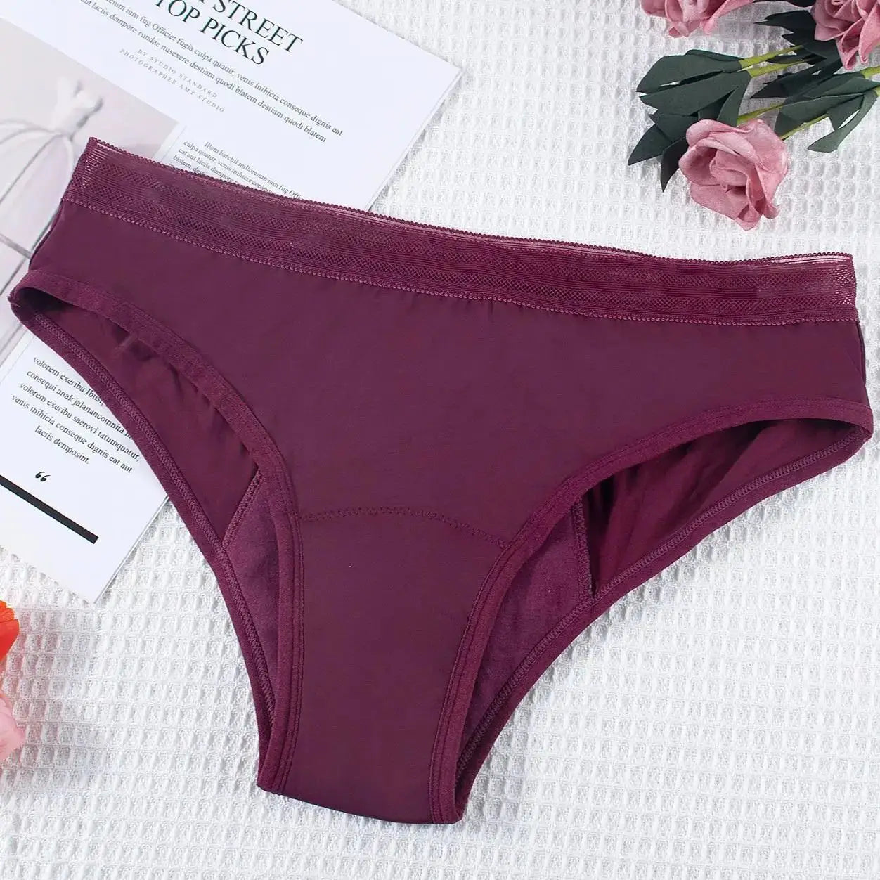 Seamless Cotton Menstrual Panties 4-Layer Leakproof Fast Absorption Women Period Panties Mid-Rise Incontinence Undies.