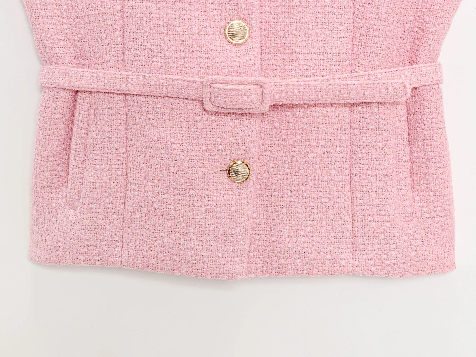 TRAFZA Frauen Elegante Solide Gürtel Westen Tops O Neck Metall Taste Ärmellose Weste Büro Dame Oberbekleidung Casual Blazer Tops.