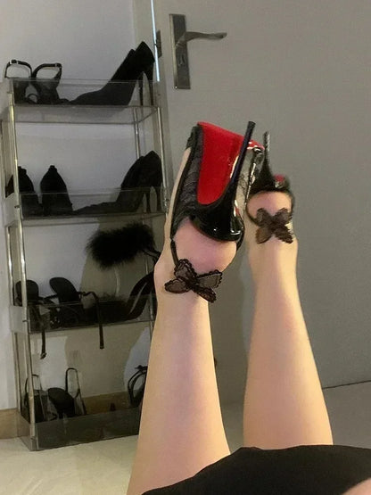 2025 Women's New in Black Lace Butterfly Sexy Pumps Stilettos Peep Toe High Heels Leather Luxury Designer Party Chic Shoes.