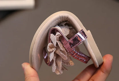 Girls Sandals 2023 Summer New Bling Flowers Baby Children Fashion Soft Bottom Student Shoes Kid's Slippers Pink Flats Flip Flops