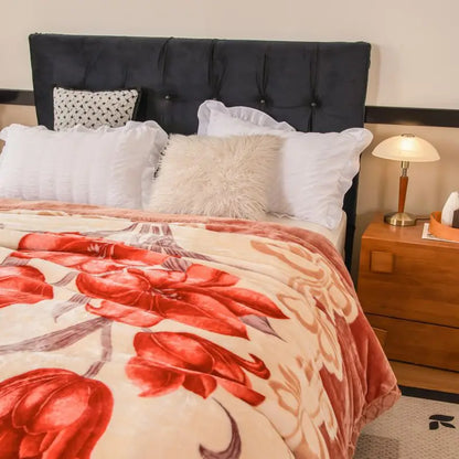 Nordic Style Geometric Printed Blanket Two Person Winter Thickened Quilt Coral Fleece Material Easy To Maintain Plush Bed Sheets.