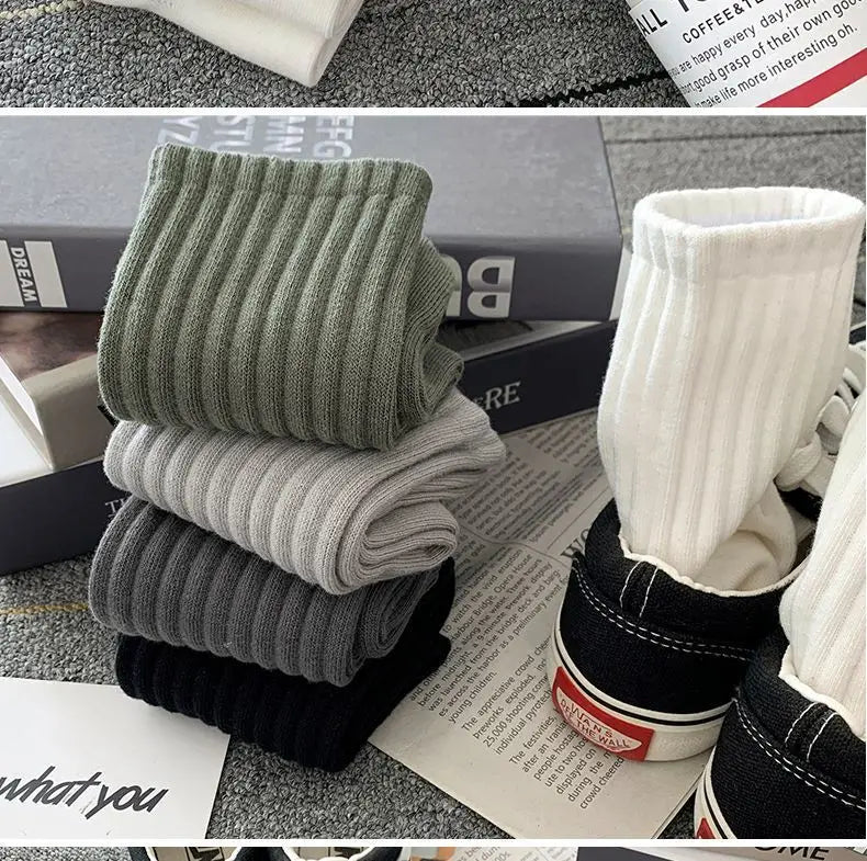 New 5 Pairs Cool Men Black White Warm Socks Set Autumn Winter Male Solid Color Sport Short Socks For Men Dropshipping.