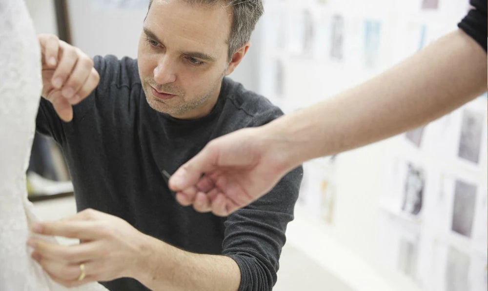 RFYR Spaghettiträger Blaue formelle Kleider Tiefer V-Ausschnitt Partykleid für Hochzeit Applikationen Spitze Kleider für besondere Anlässe Maßgeschneidert