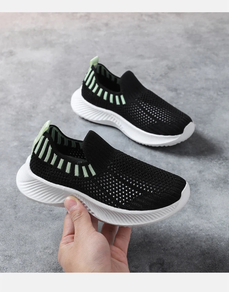 Children's Boys Lightweight Casual Shoes Soft-soled Breathable Kids Girls Sports Walking Sneaker Non-slip Tennis.