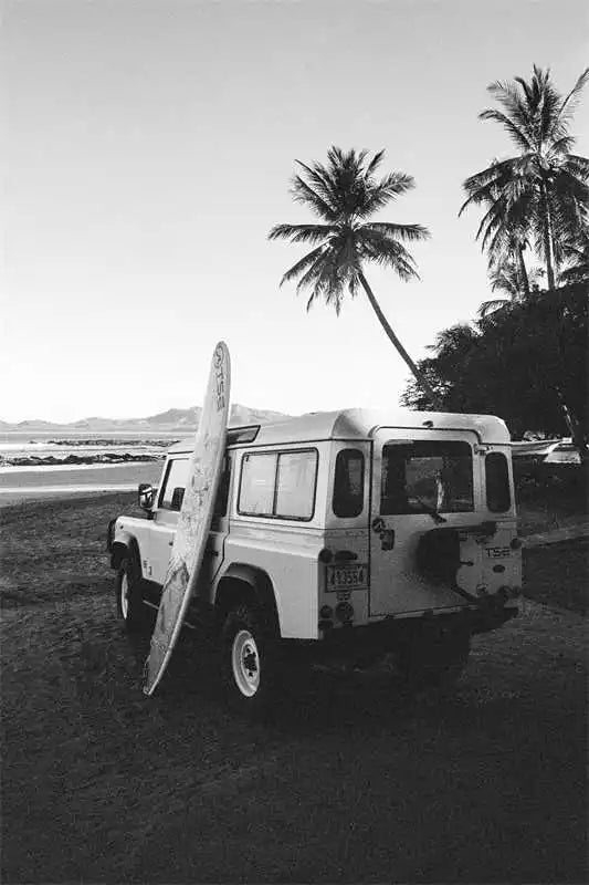 Black and White Store Poster Wall Art Canvas Print Luxury Fashion Super Car Picture for Living Room Home Nordic Decor Posters