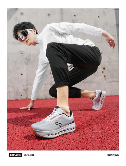 Men Women Comfortable Shoes Unisex Breathable Mesh Walking on Ultralight Outdoor Running Casual Sneakers Clouds Shoes.