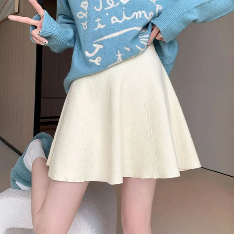 Solid Color Basic Knitted Mini Skirts Women New Autumn Winter Elastic Waist A-Line Skirts Ladies Korean All Match Pleated Skirt.