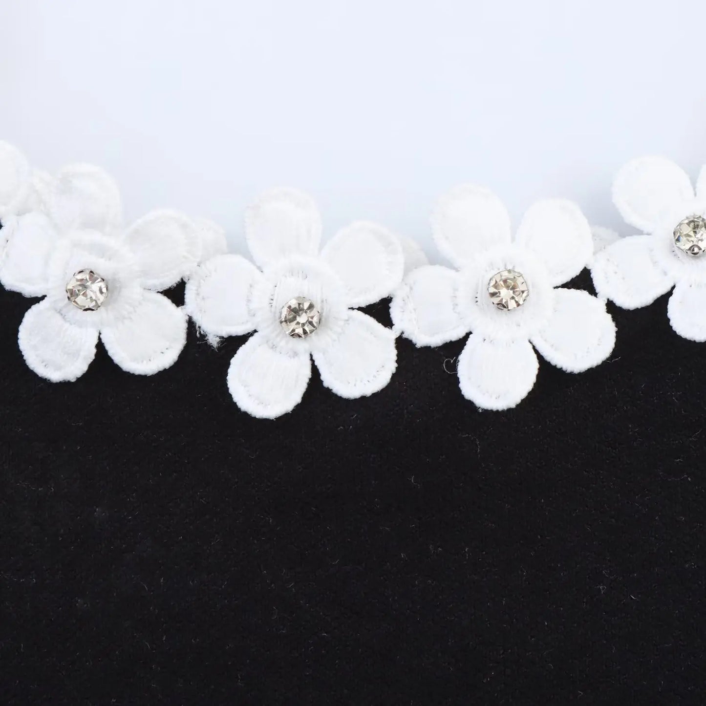 TRAFZA Weibliches Sommer-Sexy-dünnes Kleid, 2-farbig, fester quadratischer Kragen, ärmellos, rückenfrei, Blumendekoration, Damenmode-Kleider.