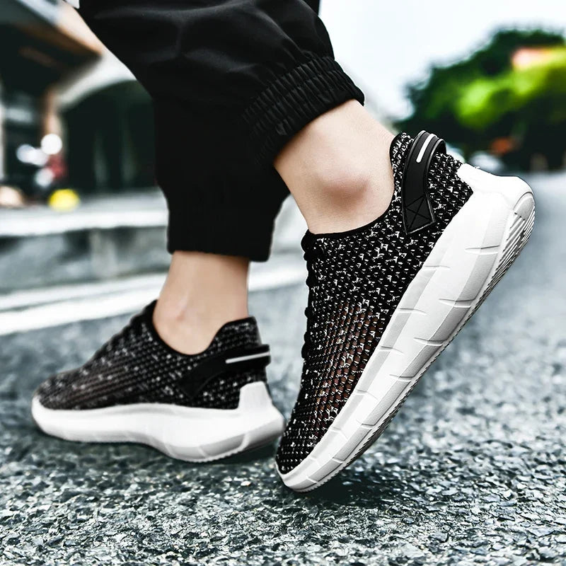 Summer Mesh Men Casual Shoes Comfortable Mens Walking Sneakers Breathable Hollow Man Running Shoes Lightweight Sport Shoes.