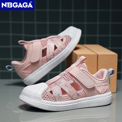 Summer Breathable Kids Sandals Boy and Girl Fashion Sneakers Lightweight Non Slip Walking Shoes Comfortable Sport Shoes.