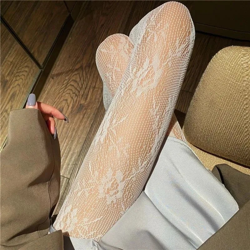 Japanese Lolita Retro Floral Rattan White Stocking Hot Tights Classic Lolita Hollowed Out Lace Mesh Stockings Bottomed Pantyhose