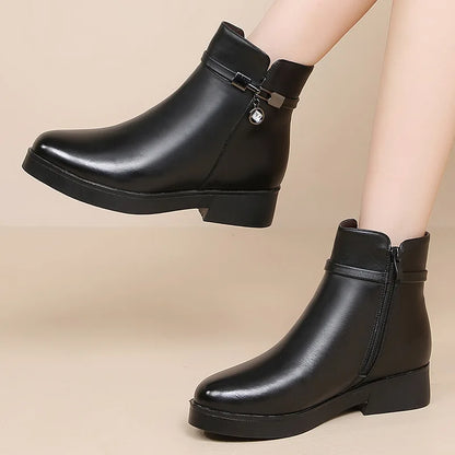 WOIZGIC Women Mother Female Ladies Genuine Leather Ankle Shoes Boots Platform Wool Plush Warm Fur Winter Zipper Plus Size 42 43.