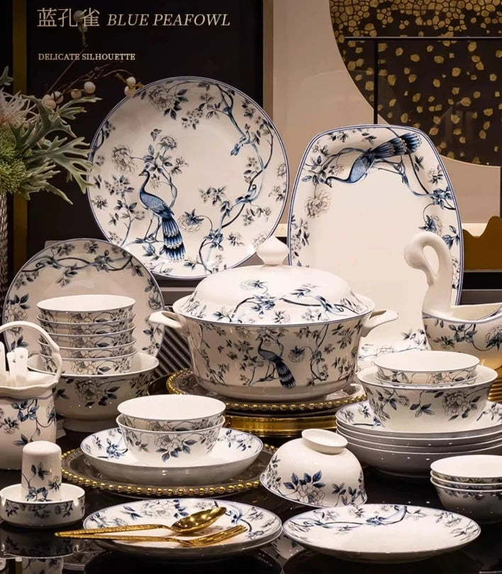 Blue Peacock Bone China Dining Plate Blue and White Kitchen Tableware Flower Ceramic Tableware Home Dining Bar Main Course Plate.