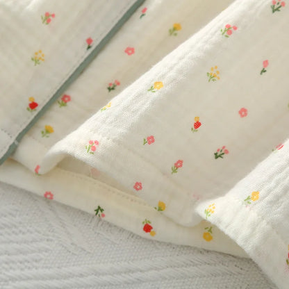 Pajamas pure cotton three-piece set spring and summer thin crepe autumn gauze lapel short-sleeved trousers shorts loungewear set.