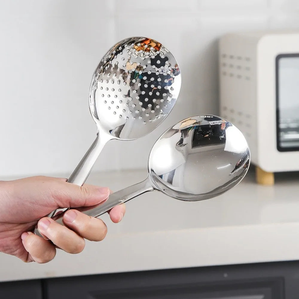1Pc Big Head Stainless Steel Round Spoon Large Size Dining Spoon Rice Serving Spoon Drain Hole Heat Spoons Kitchen Tool Utensils.