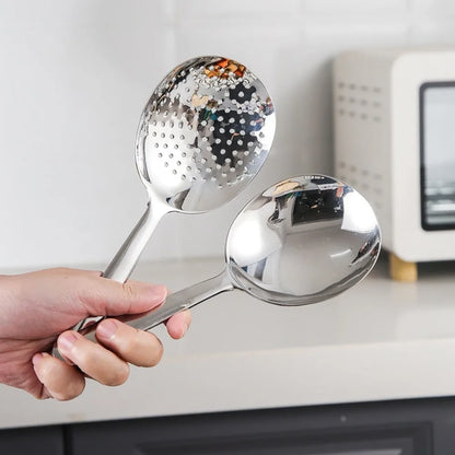 1Pc Big Head Stainless Steel Round Spoon Large Size Dining Spoon Rice Serving Spoon Drain Hole Heat Spoons Kitchen Tool Utensils.