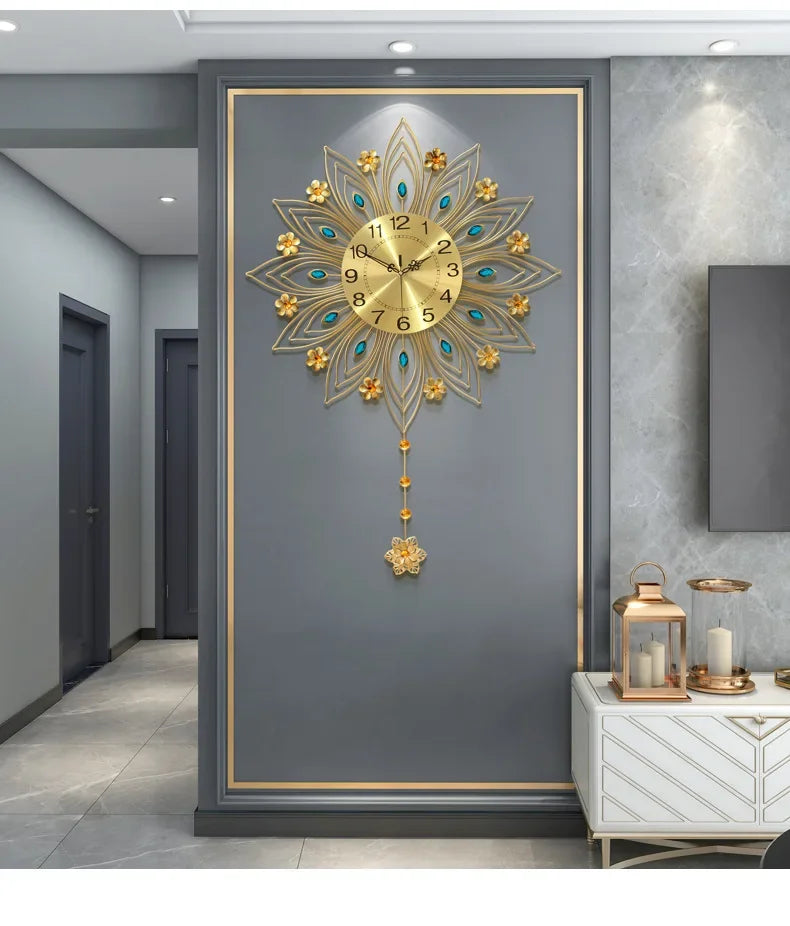 2024 heiß verkaufen Licht Luxus Eisen Kunst Atmosphäre High-End einfache Pfau Wanduhr Mode Wohnzimmer Uhr nach Hause Wandbehang