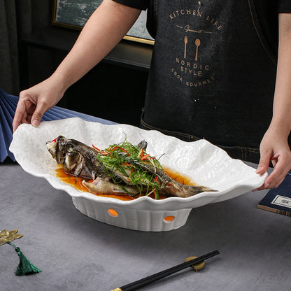 Large Irregular Fish Plate Household Cauldron Bowl Heating and Insulation Plate Ceramic Hotel Tableware Soup Plate.