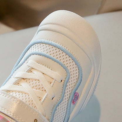 New Girls Sneakers Breathable Mesh Cute Design Outdoor School Kids Sports Shoe Lightweight Comfortable Children Fashion Footwear.