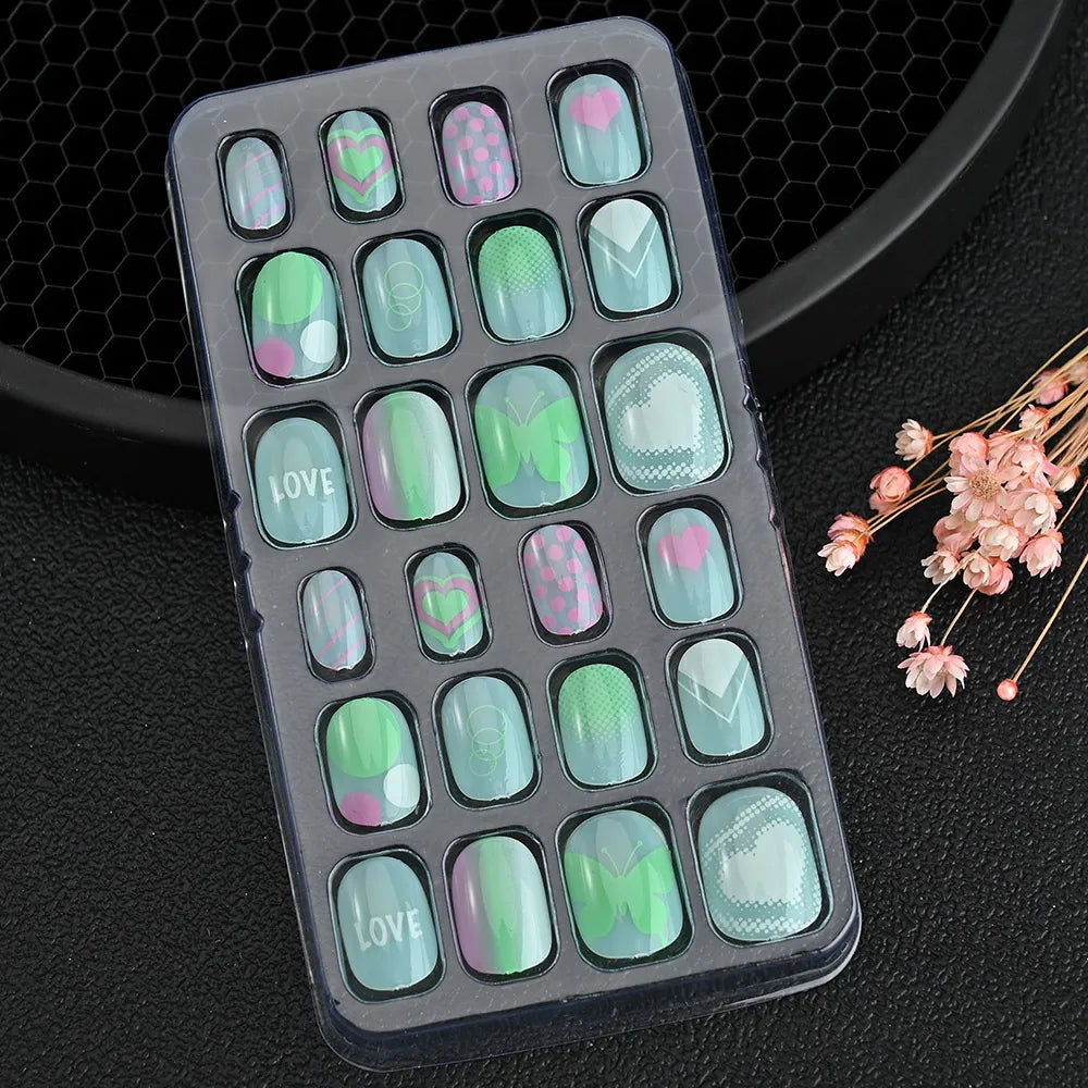 24Pcs/box Kids nails for Girl Cartoon Pattern False Nail Cute Child Fake Nails Tips Kawaii Acrylic Artificial Press on Nail+Tool