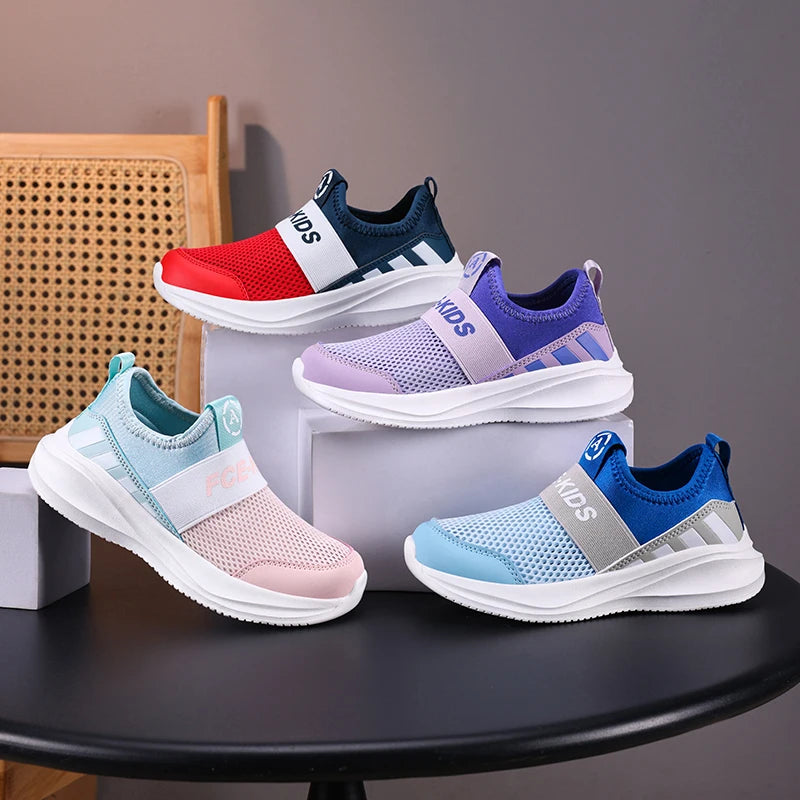 Girls Slip on Shoes Children Sneaker Fashion Knit Fabric Luxury Kids Casual Shoes Lightweight School Sports Girls Shoes.