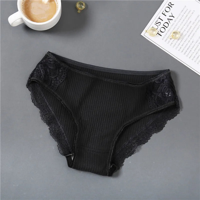 FINETOO 3Pcs/set Women Cotton Panties M-2XL Low-Rise Underwear Trendy Patchwork Lace Briefs Female Soft Underpants Lingerie 2022.