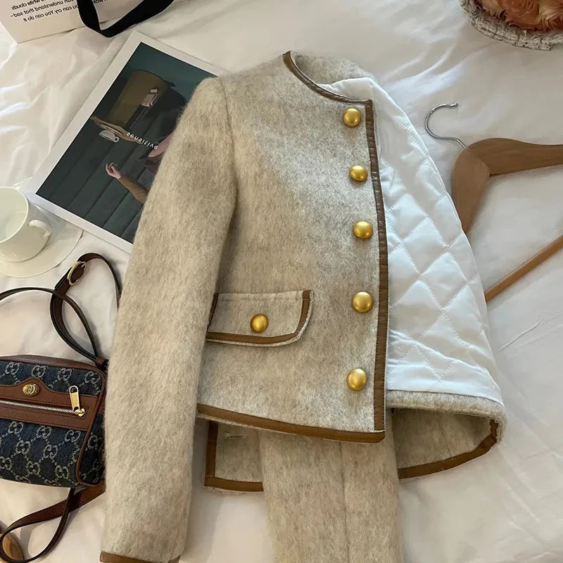Vintage Cropped Tweed Jacket Women Thicken Quilted Blazer Korean Elegant Short Coat Winter Single Breasted Casual Outerwear Tops.