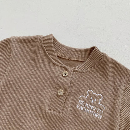 Baby Krabbeln Kleidung Sommer Kurzarm Cartoon Bär Brief Outfits Kinder Infant Bodys Baumwolle Ein Stück Klettern Anzug.