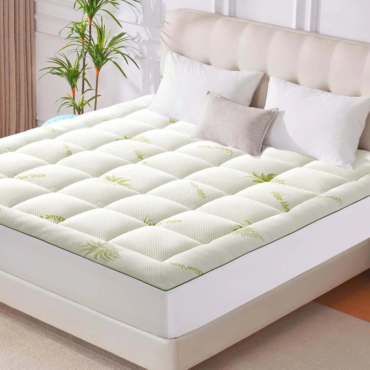 WQSPRING Aloe Vera Mattress Protector Soft Breathable Lightweight Comfortable Skin-Friendly Mattress Cover for Allergy Sufferers.