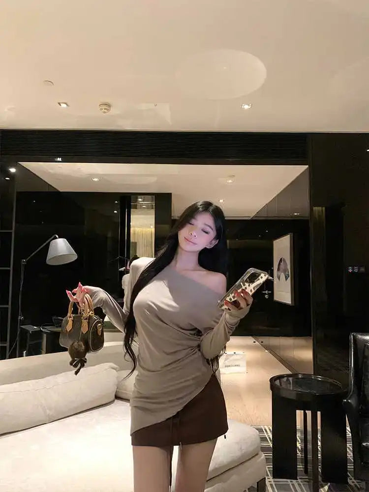 Sexy Long Sleeve T-Shirt Shoulder Bared Waist Cinched Slim Fit Knitted Cotton Solid Color Casual Urban Style for Early Autumn