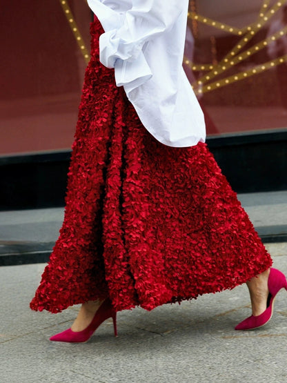 Light Luxury Evening Skirt Autumn Winter Women's Slim Fit Loose Warm Embroidered Petal Side Split Design Temperament Skirt New.