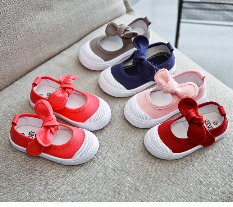 Korean Style Fashion Children Fashion Girls Canvas Shoes Versatile Bow Baby Kids Casual Shoes Simple Classic Candy Color Bowtie.