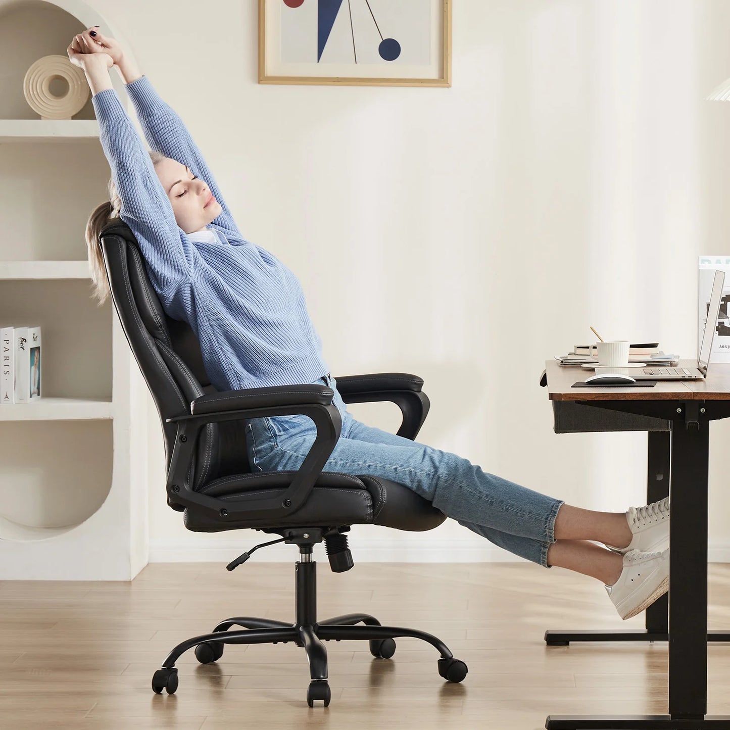 JHK Ergonomischer PU-Leder gepolsterter Armlehnen-Wohnzimmer-Schaukel-Gaming-Stuhl, drehbares Rad mit Lordosenstütze, Gaming-Stühle