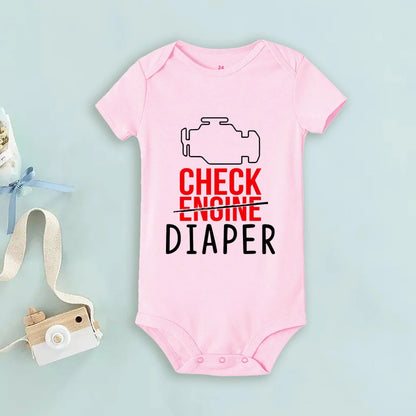Lustige Poopy Windel Baby Strampler Check Engine Baby Body Niedliche Mechaniker Säuglingsbodys Jungen Mädchen Kleidung Neugeborenes Geschenk.