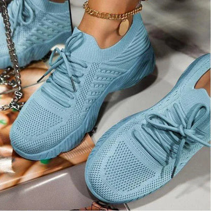 Women Mesh Breathable Casual Sneakers Lace-up Vulcanized Shoes Ladies Platform Sneakers Female Shoes Plus Size Zapatos De Mujer.