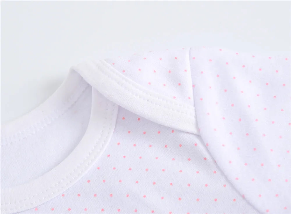 Kavkas Baby Boy Girl Bodysuit ein Stück 100% Baumwolle Kurzarm Neugeborenen Kleidung Kaninchen Design Körper kleidung.