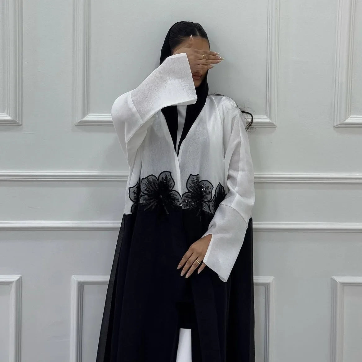 Eid Dubai Open Abaya Appliques Kimono Cardigan Women Muslim Dress Turkey Kaftan Kebaya Caftan Marocain Femme Robe Islam Jalabiya.