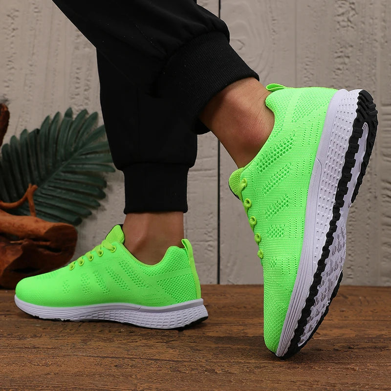 Lightweight Men's Casual Shoes Breathable Comfortable Men's Casual Sneakers 2025 New Outdoor Anti Slip Walking Shoes Sizes 36-44.