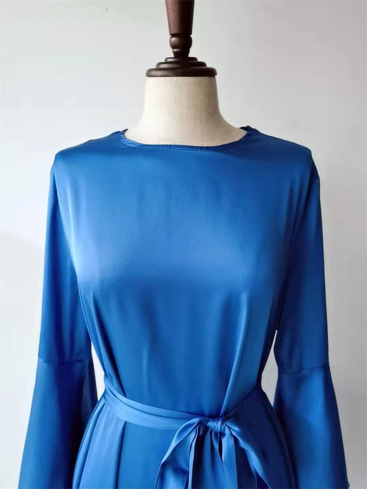 Eid Kebaya African Dresses For Women Muslim Kaftan Satin Shiny Batwing Abaya Dubai Luxury Caftan Marocain Robe Femme Musulmane.